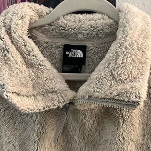 North Face Fleece White Heather gray Half Zip